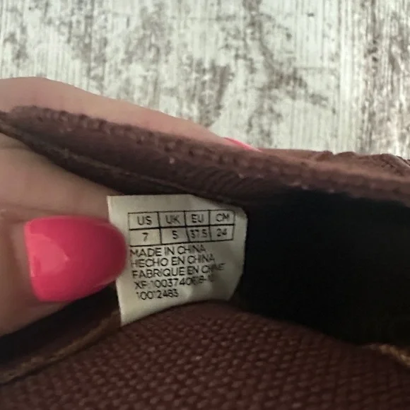 TOMS Esme Burnt Henna Leather Ankle Boots - Picture 12 of 12